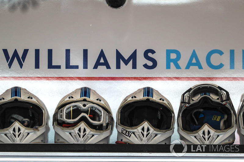 Cascos de mecánicos de Williams