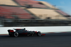 Kevin Magnussen, Haas VF-17