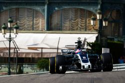 Romain Grosjean, Haas F1 Team VF-17