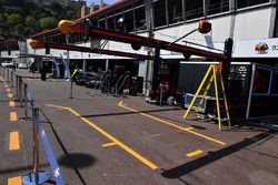 Red Bull Racing pit box