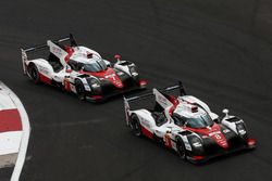 #8 Toyota Gazoo Racing Toyota TS050 Hybrid: Anthony Davidson, Sébastien Buemi, Kazuki Nakajima, #7 T