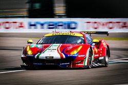 #71 AF Corse Ferrari 488 GTE: Davide Rigon, Toni Vilander