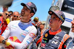 Sébastien Ogier, M-Sport, Ford Fiesta WRC and Thierry Neuville, Hyundai Motorsport, Hyundai i20 Coup