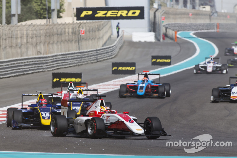 Charles Leclerc, ART Grand Prix leads Santino Ferrucci, DAMS