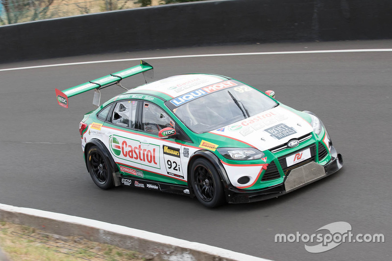 #92 MARC Cars Australia, MARC Focus V8: Michael Benton, Hadrian Morrall, Aaron Seton