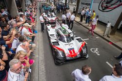 #1 Porsche Team Porsche 919 Hybrid: Neel Jani, Andre Lotterer, Nick Tandy