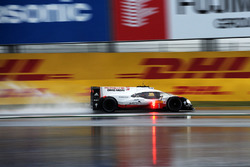 #1 Porsche Team Porsche 919 Hybrid: Neel Jani, Andre Lotterer, Nick Tandy