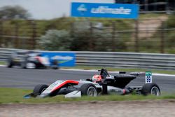 Nikita Mazepin, Hitech Grand Prix, Dallara F317 - Mercedes-Benz