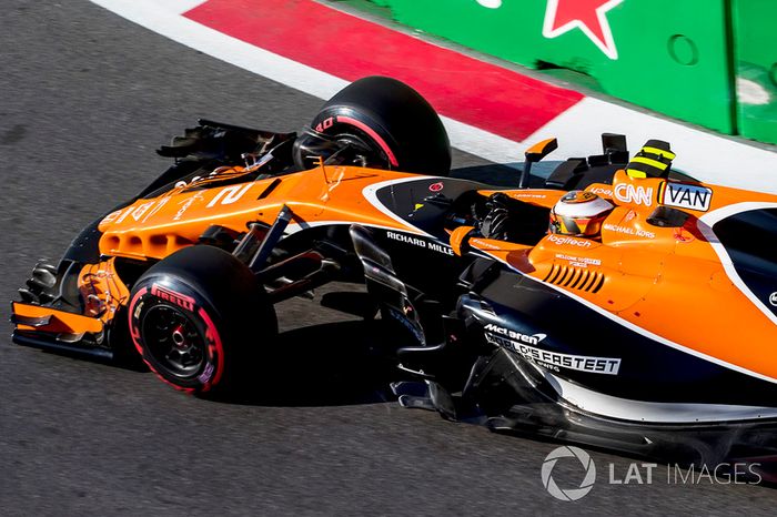 Stoffel Vandoorne, McLaren MCL32