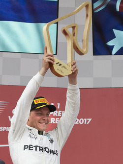 Race winner Valtteri Bottas, Mercedes AMG F1