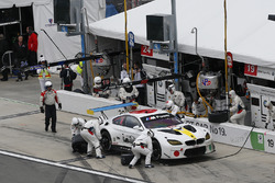 #19 BMW Team RLL BMW M6 GTLM: Bill Auberlen, Alexander Sims, Augusto Farfus, Bruno Spengler, pit sto