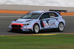 Test: Hyundai i30 N TCR in Valencia