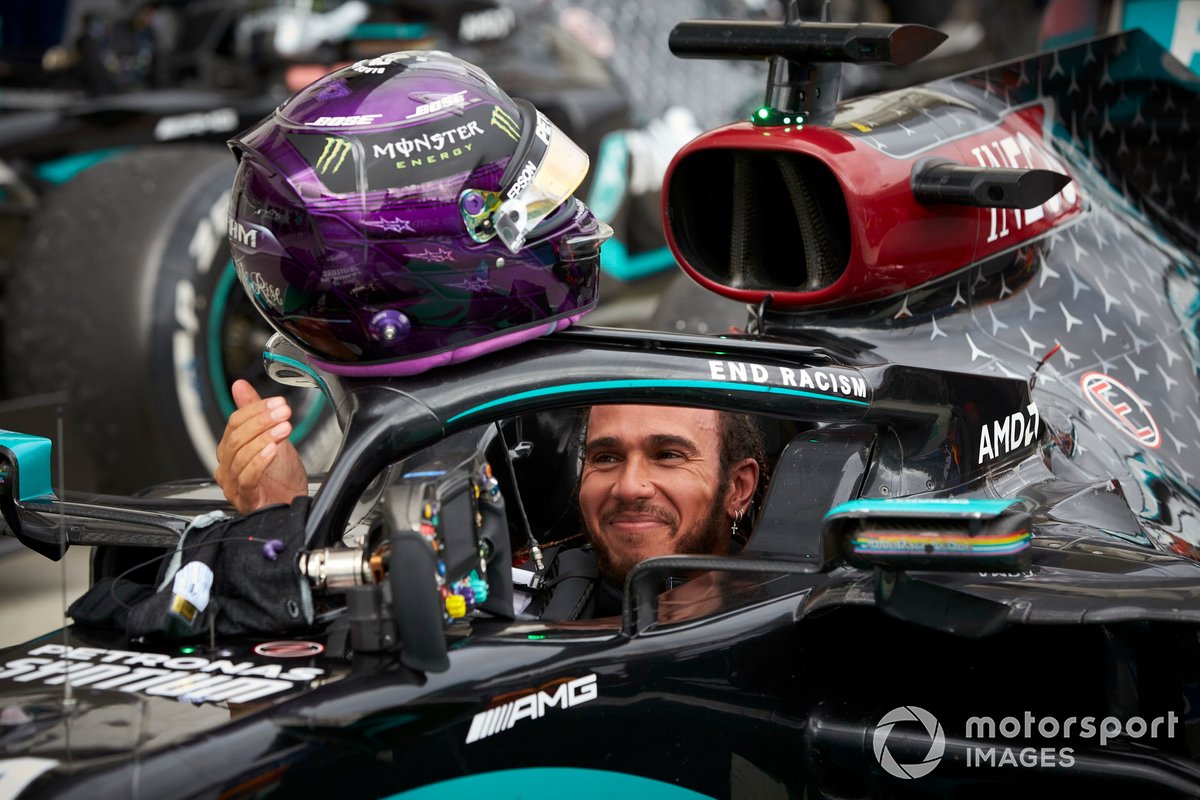 Lewis Hamilton, Mercedes-AMG Petronas F1, celebrates victory in parc ferme