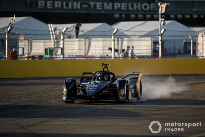 Nyck de Vries, Mercedes Benz EQ, EQ Silver Arrow 01