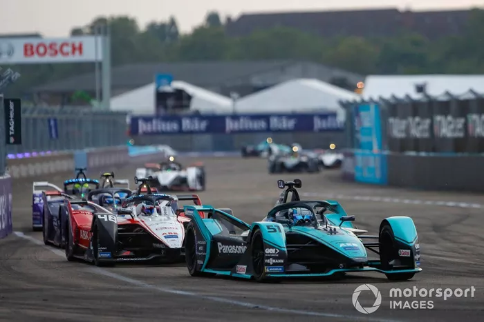 James Calado, Panasonic Jaguar Racing, Jaguar I-Type 4 