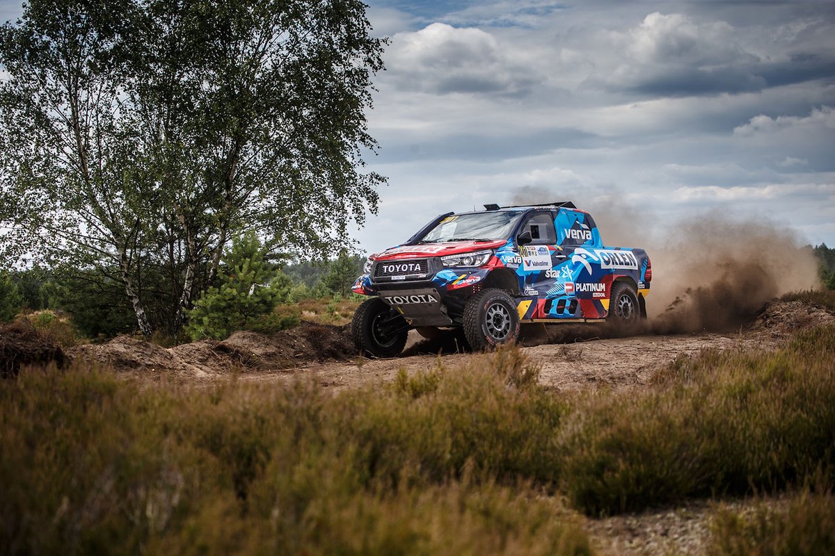 Kuba Przygoński, Timo Gottschalk, Toyota Hillux