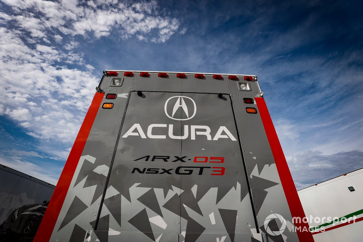 #6: Acura Team Penske Acura DPi, DPi: Juan Pablo Montoya, Dane Cameron, #7: Acura Team Penske Acura DPi, DPi: Helio Castroneves, Ricky Taylor, #57: Heinricher Racing w/MSR Curb-Agajanian Acura NSX GT3, GTD: Alvaro Parente, Misha Goikhberg, #86: Meyer Shank Racing w/Curb-Agajanian Acura NSX GT3, GTD: Mario Farnbacher, Matt McMurry, #22: Gradient Racing Acura NSX GT3, GTD: Till Bechtolsheimer, Marc Miller transporter