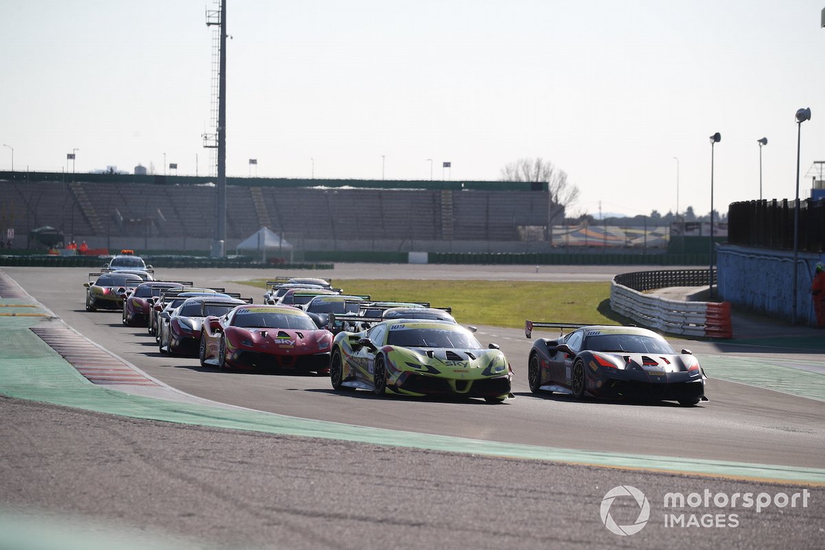 La partenza della Finale Mondiale Ferrari, Coppa Shell 2020