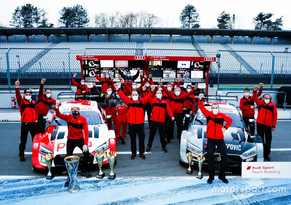 Champion Rene Rast, Audi Sport Team Rosberg with Jamie Green, Audi Sport Team Rosberg and the team