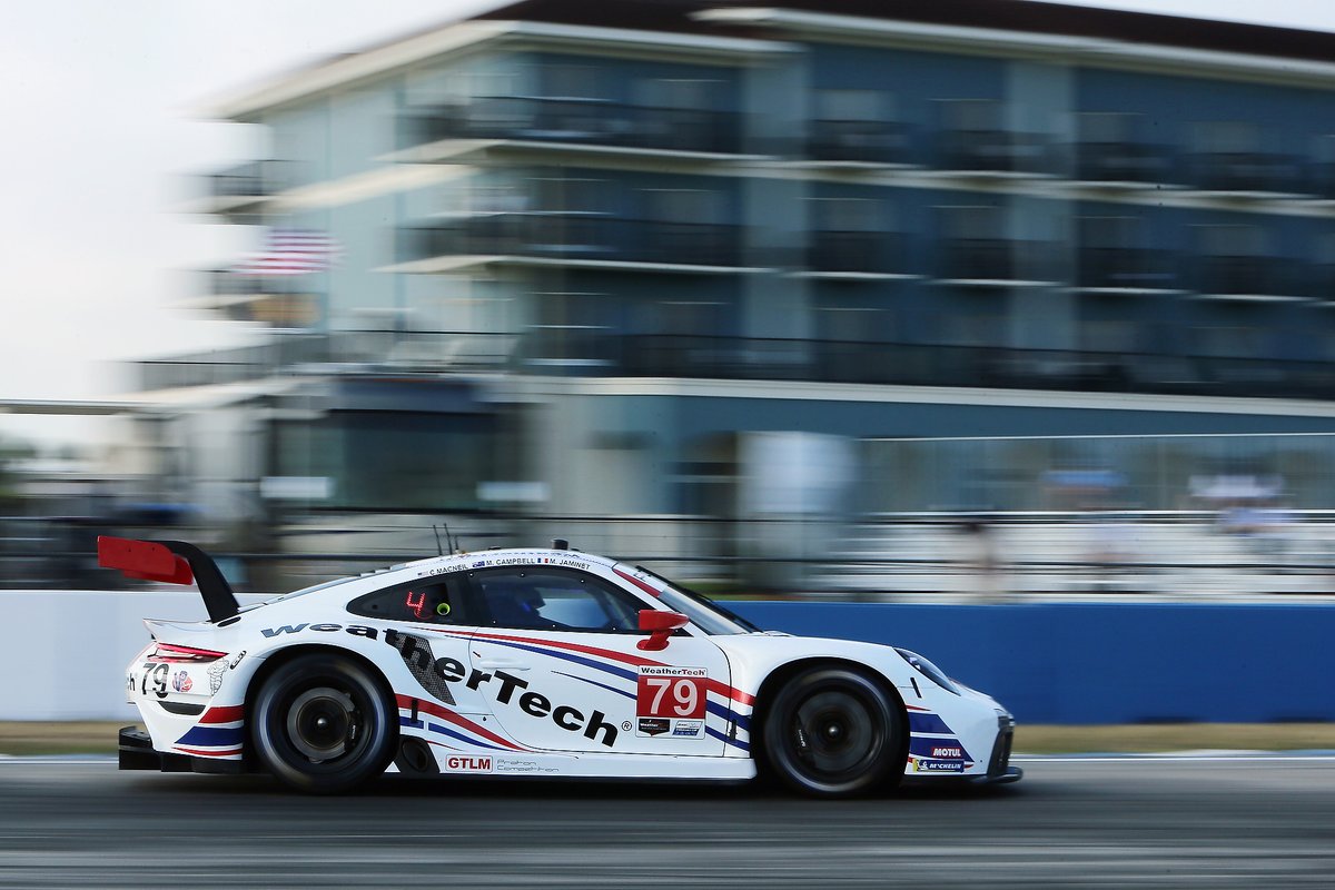 #79: WeatherTech Racing Porsche 911 RSR - 19, GTLM: Cooper MacNeil, Mathieu Jaminet, Matt Campbell