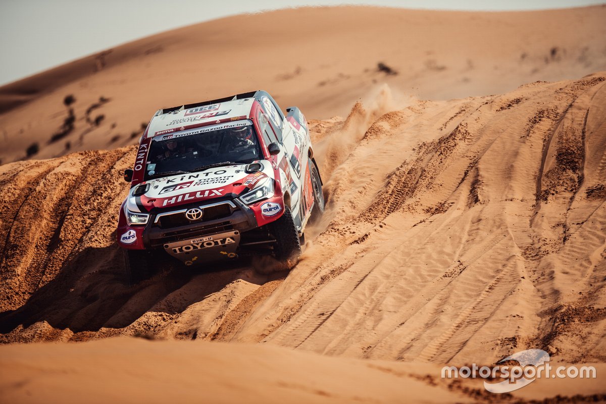 Toyota Gazoo Racing en acción en el Dakar 2021
