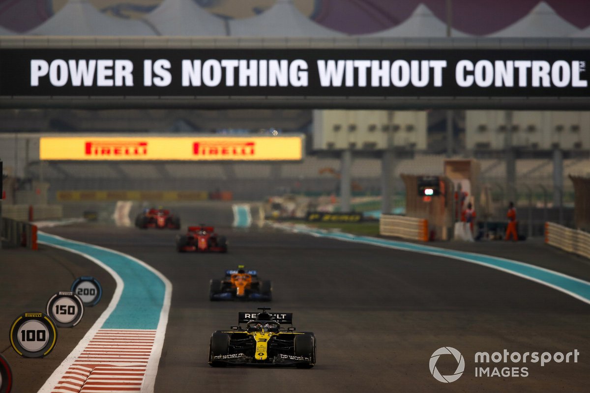 Daniel Ricciardo, Renault F1 Team R.S.20, Lando Norris, McLaren MCL35
