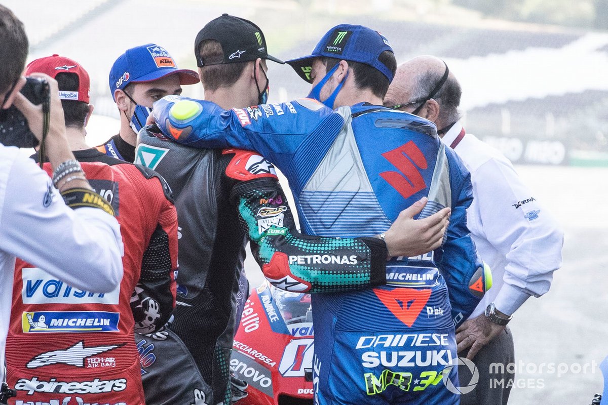 Joan Mir, Team Suzuki MotoGP, Fabio Quartararo, Petronas Yamaha SRT, Carmelo Ezpeleta, CEO de Dorna Sports