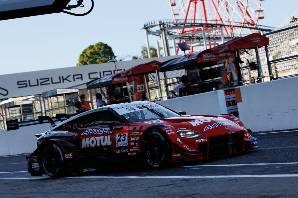 23号車MOTUL AUTECH Z、スキッドブロック規定違反により車検不合格