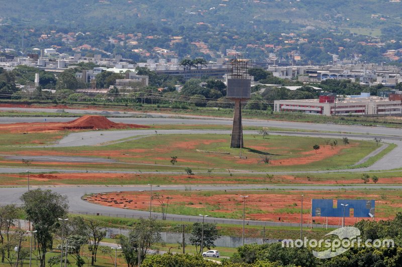 Nem mesmo a Stock Car conseguiu voltar.
