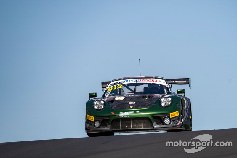 #912 Absolute Racing Porsche GT3 R: Dirk Werner, Matteo Cairoli, Thomas Preining