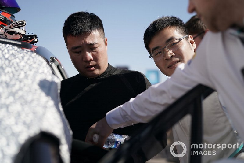 Sun Chao, Jaguar China Racing, Zhang Yaqi, Jaguar China Racing on the grid