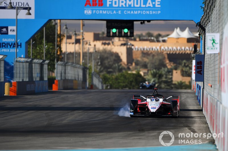 Edoardo Mortara, Venturi, EQ Silver Arrow 01