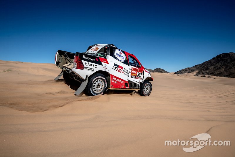 #307 Toyota Gazoo Racing: Bernhard Ten Brinke, Tom Colsoul