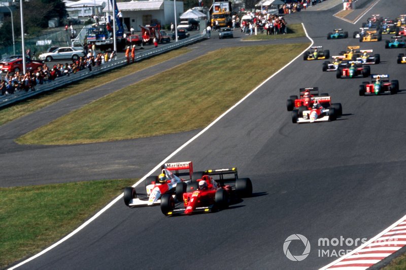 Start action,  Alain Prost, Ferrari 641 leads Ayrton Senna, McLaren MP4/5B Honda