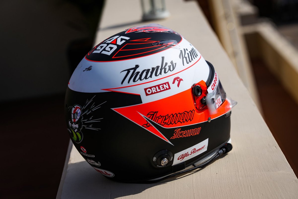 Kimi Räikkönen tribute helmet of Antonio Giovinazzi, Alfa Romeo Racing