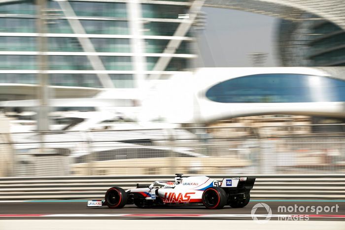 Pietro Fittipaldi, Haas F1 Team VF-19