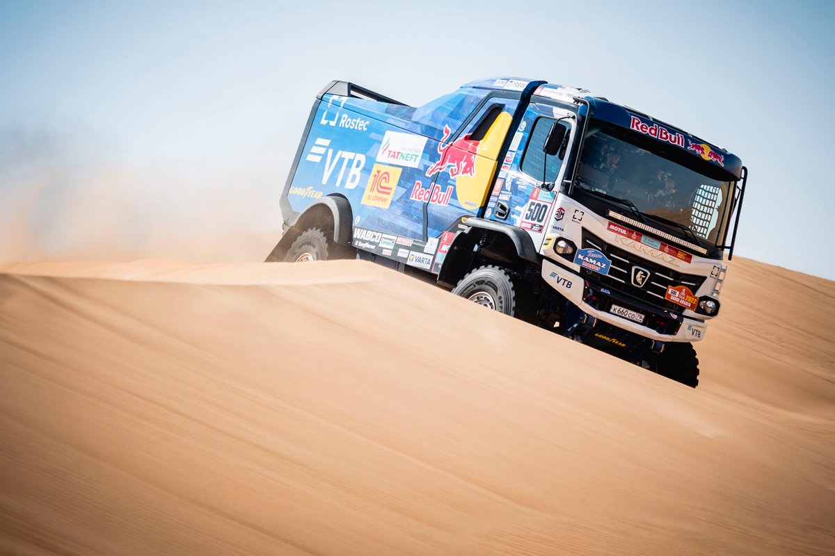 #500 Kamaz - Master: Dmitry Sotnikov, Ruslan Akhmadeev, Ilgiz Akhmetzianov