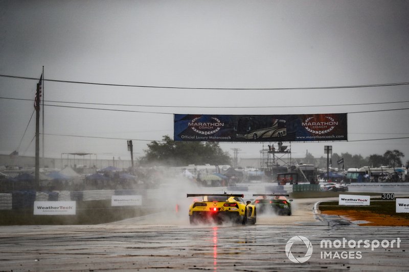 #3 Corvette Racing Corvette C7.R, GTLM: Jan Magnussen, Antonio Garcia, Mike Rockenfeller, #11 GRT Grasser Racing Team Lamborghini Huracan GT3, GTD: Mirko Bortolotti, Rik Breukers, Rolf Ineichen