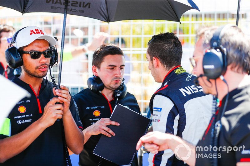 Sébastien Buemi, Nissan e.Dams, in conversation on the grid