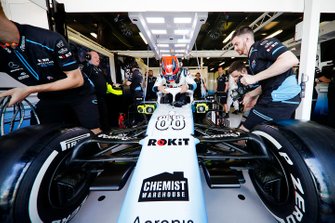 Robert Kubica, Williams Racing, s'installe dans sa Williams