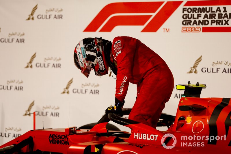 Charles Leclerc, Ferrari, 3° classificato, arriva nel parco chiuso
