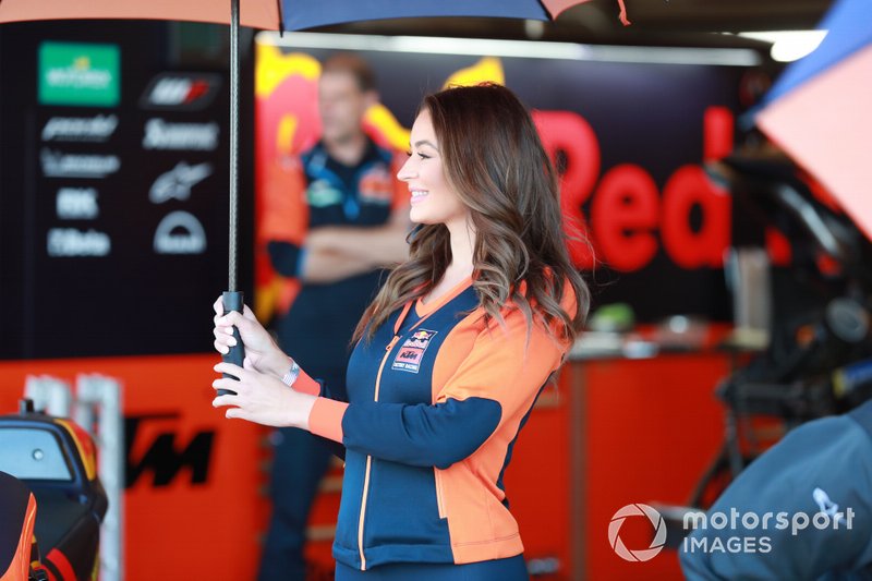 Grid girl