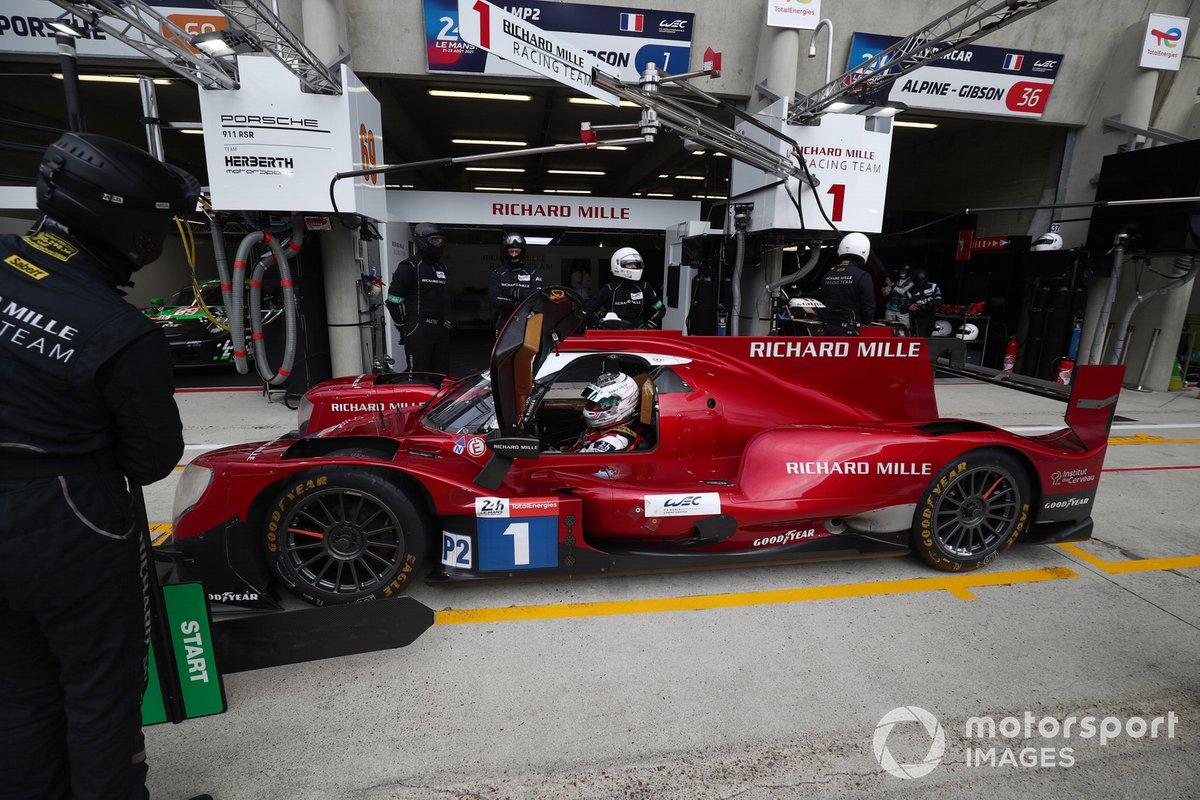 #1 Richard Mille Racing Team Oreca 07 - Gibson LMP2, Tatiana Calderón, Sophia Floersch, Beitske Visser