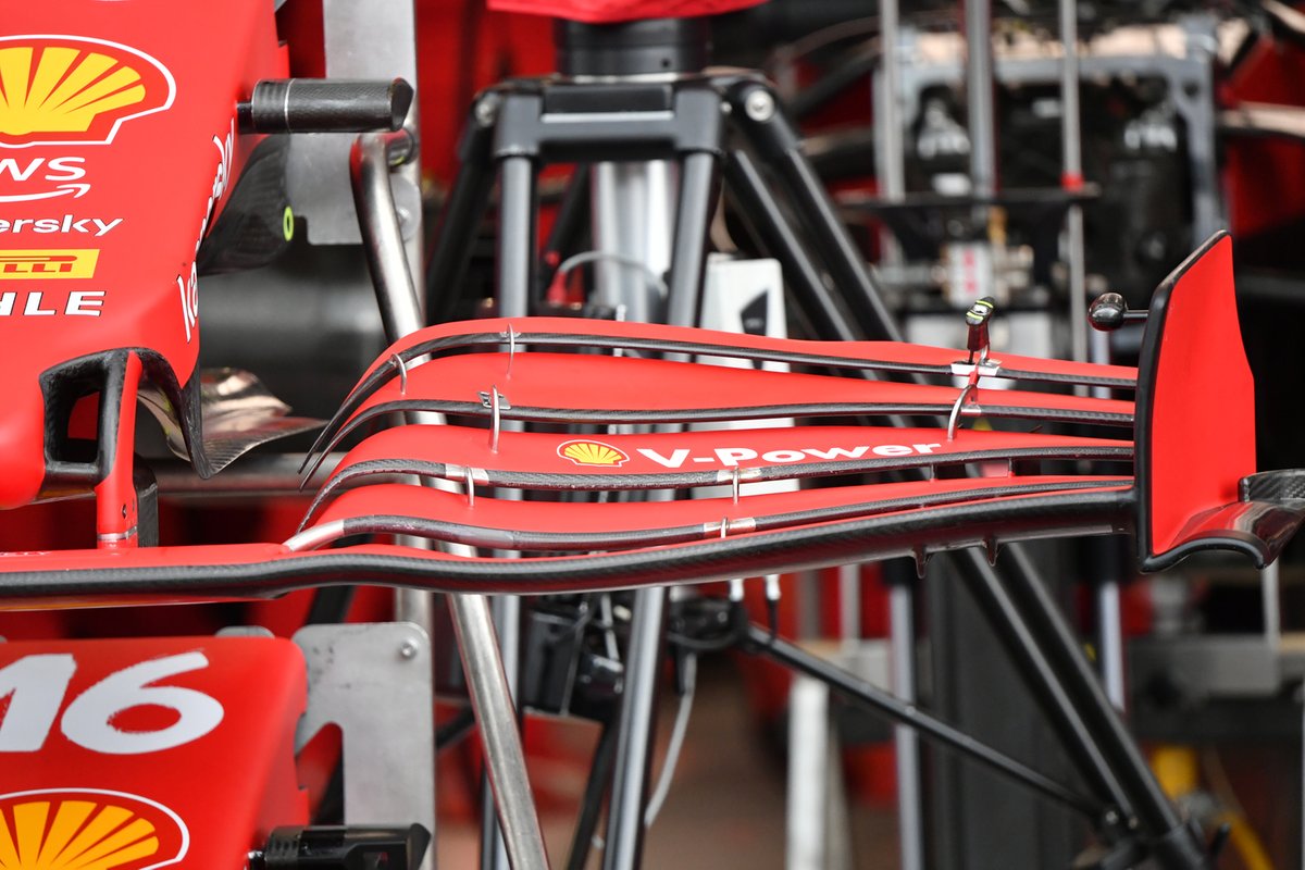 Ferrari SF21: Frontflügel