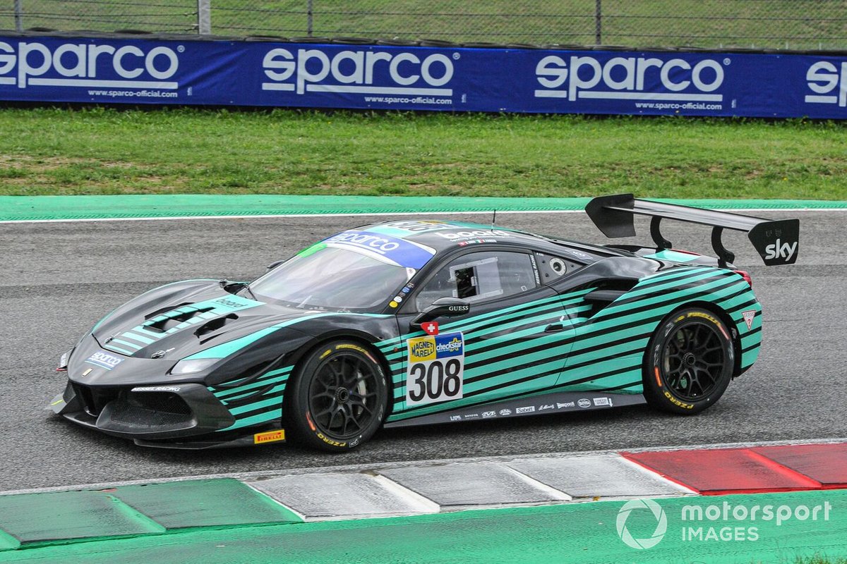 #308 Kessel Racing, Ferrari 488 Challenge Evo: Nicolò Rosi, Andrea Fausti