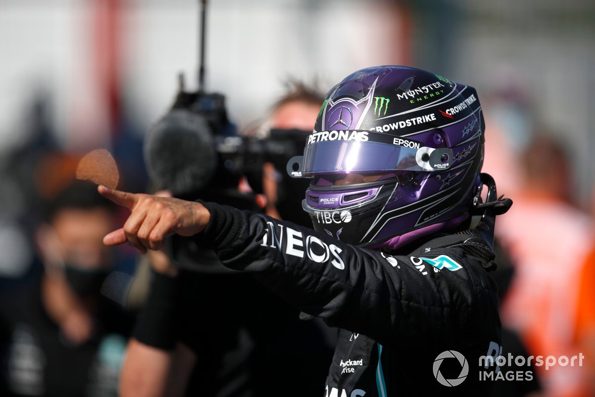 Ganador de la pole, Lewis Hamilton, Mercedes