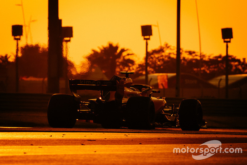 Atardecer en Abu Dhabi