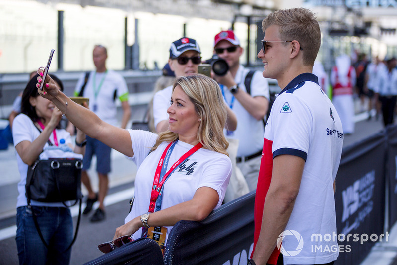 Marcus Ericsson, Sauber fans selfie