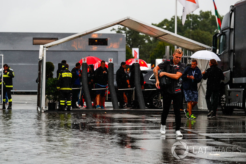 Kevin Magnussen, Haas F1 Team, arrives in the paddock