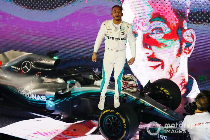 Lewis Hamilton, Mercedes AMG F1 W09
